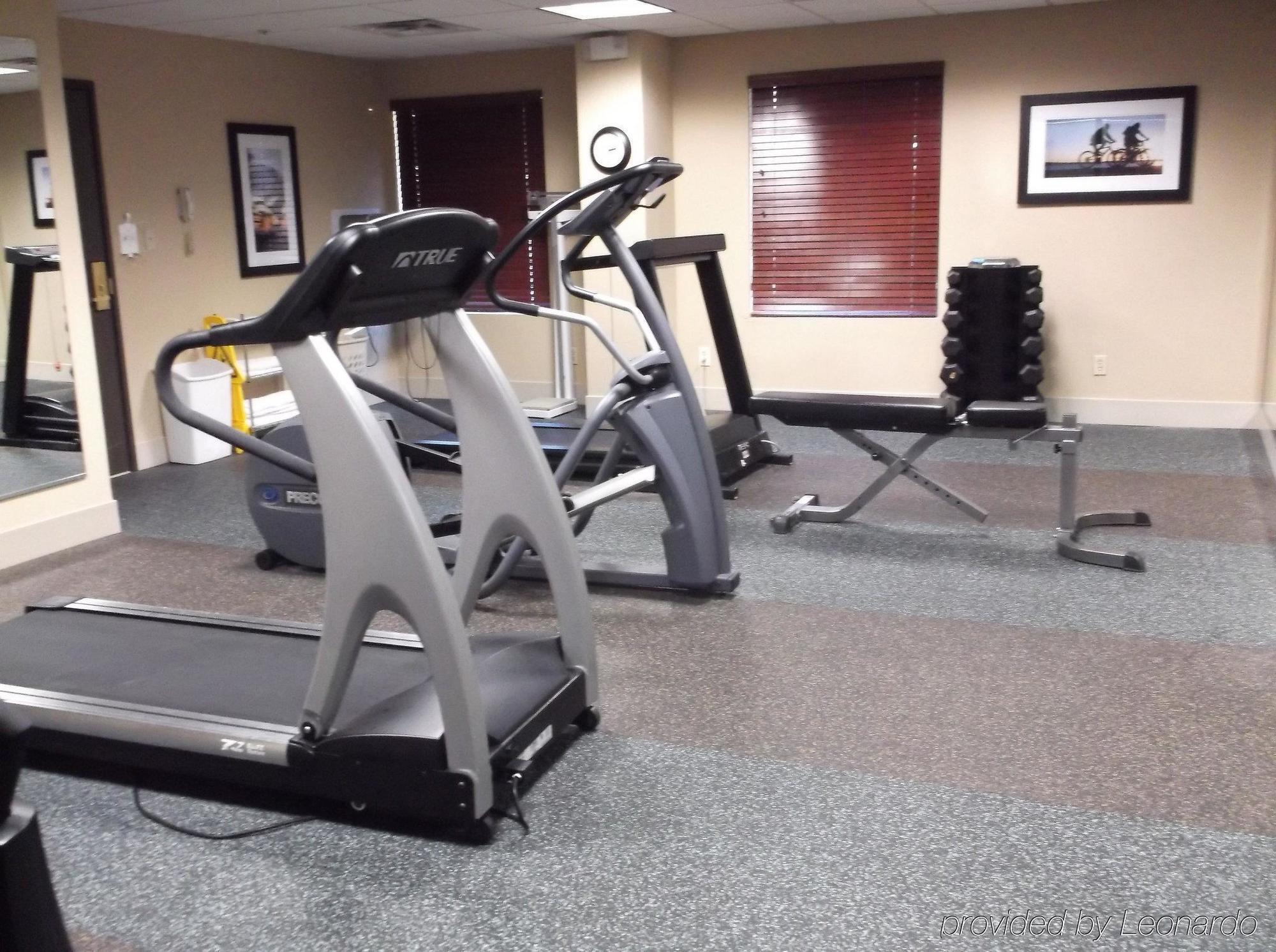 Holiday Inn Express Hotel & Suites Bentonville By Ihg Exteriör bild